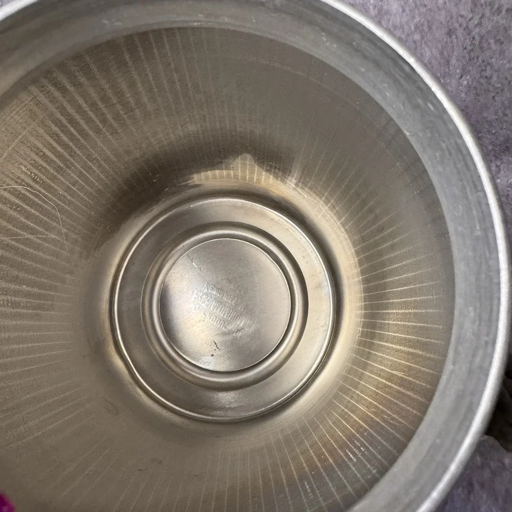 Vintage Leyse Priscilla Ware Aluminum 4 Quart 1 Gallon Milk Can Lid Wire Handle